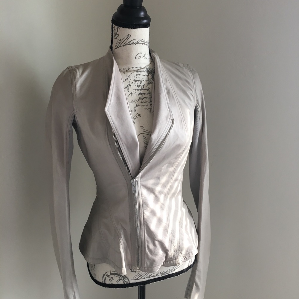 Designer fitted Light weight leather jacket